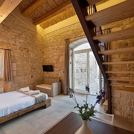 Stacci Rural Resort 4*